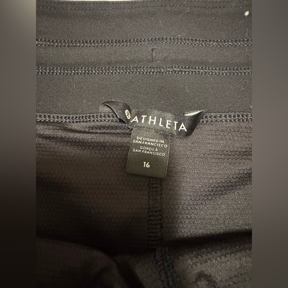 Athleta size 16 Trekkie skort black - Picture 5 of 5